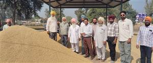 ਚੇਅਰਮੈਨ ਵੱਲੋਂ ਅਨਾਜ ਮੰਡੀ ਬੇਲਾ ਦਾ ਅਚਾਨਕ ਦੌਰਾ, ਖ਼ਰੀਦ ਪ੍ਰਬੰਧਾਂ ਤੇ ਲਿਫਟਿੰਗ ਦਾ ਲਿਆ ਜਾਇਜ਼ਾ