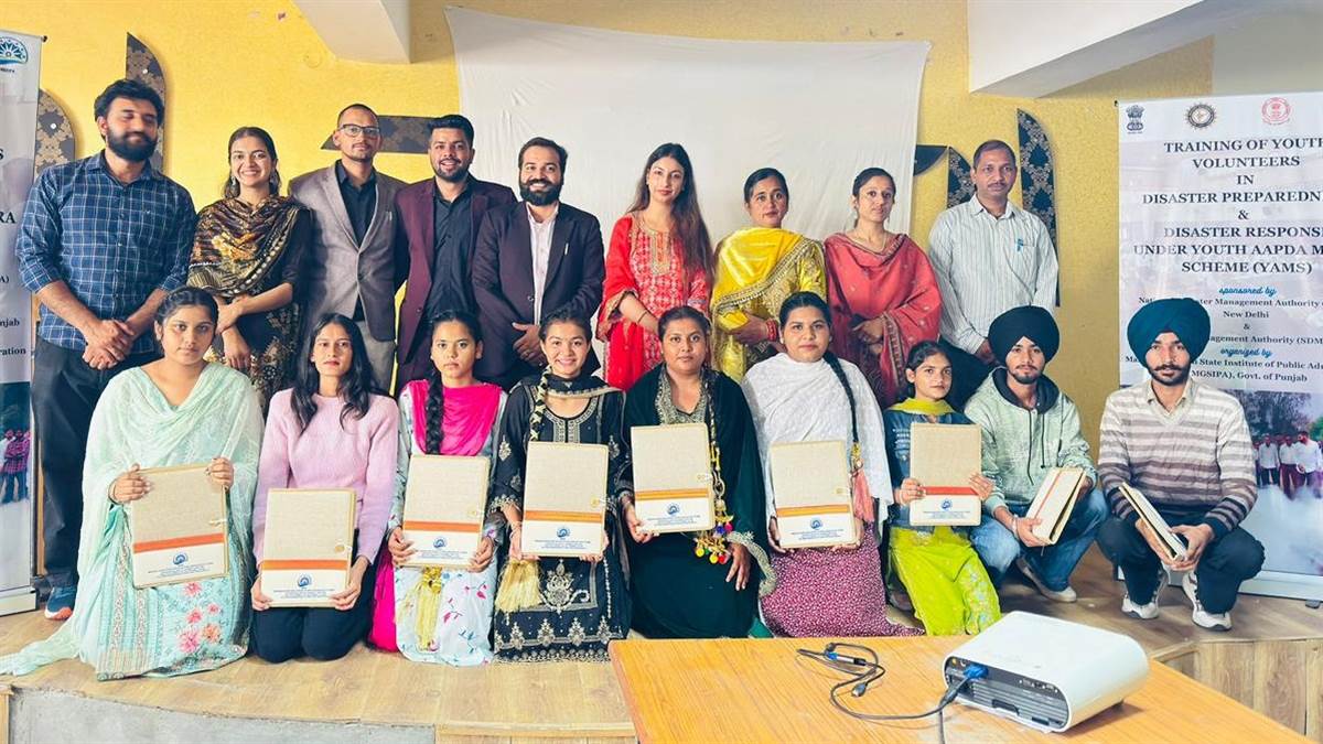 ਯੁਵਾ ਆਪਦਾ ਮਿੱਤਰ ਸਿਖਲਾਈ ਕੈਂਪ ਸਫਲਤਾਪੂਰਵਕ ਸਮਾਪਤ