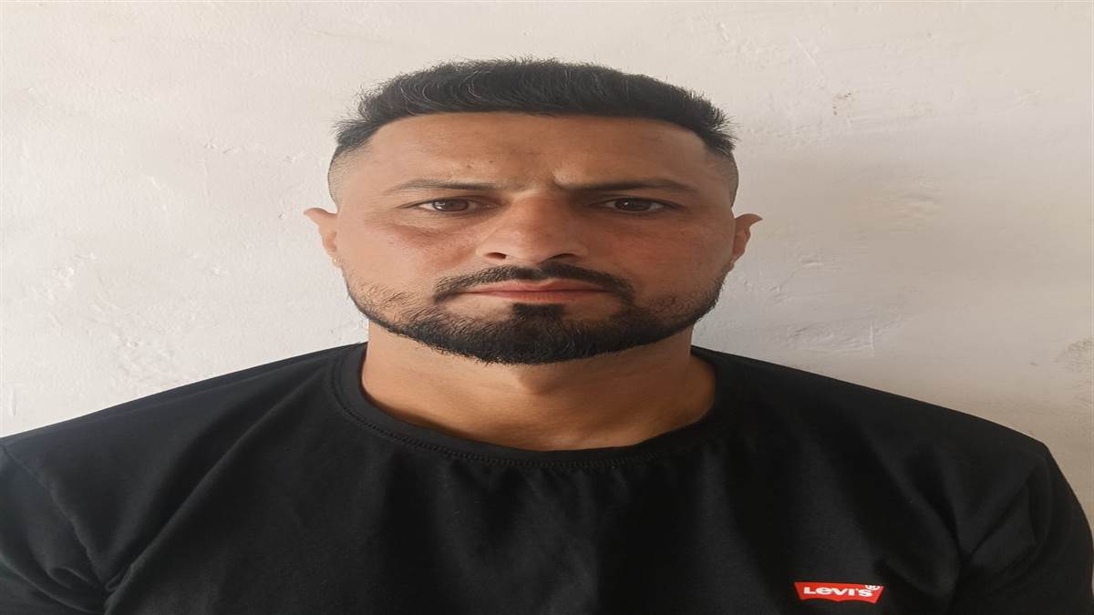 ਖੇਤਾਂ ’ਚ ਕੰਮ ਕਰਦੇ ਨੌਜਵਾਨ ਦਾ ਮੋਟਰਸਾਈਕਲ ਚੋਰੀ