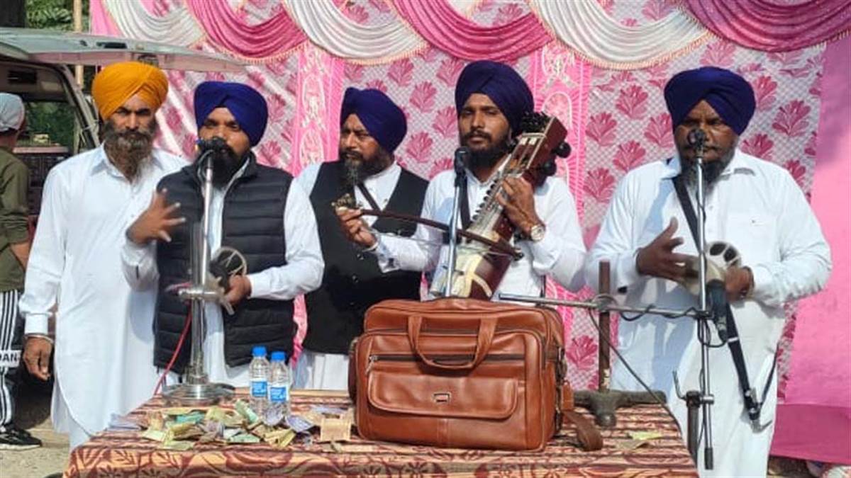 ਚੱਕ ਰਾਮੂ ਵਿਖੇ ਨਗਰ ਕੀਰਤਨ ਸਜਾਇਆ