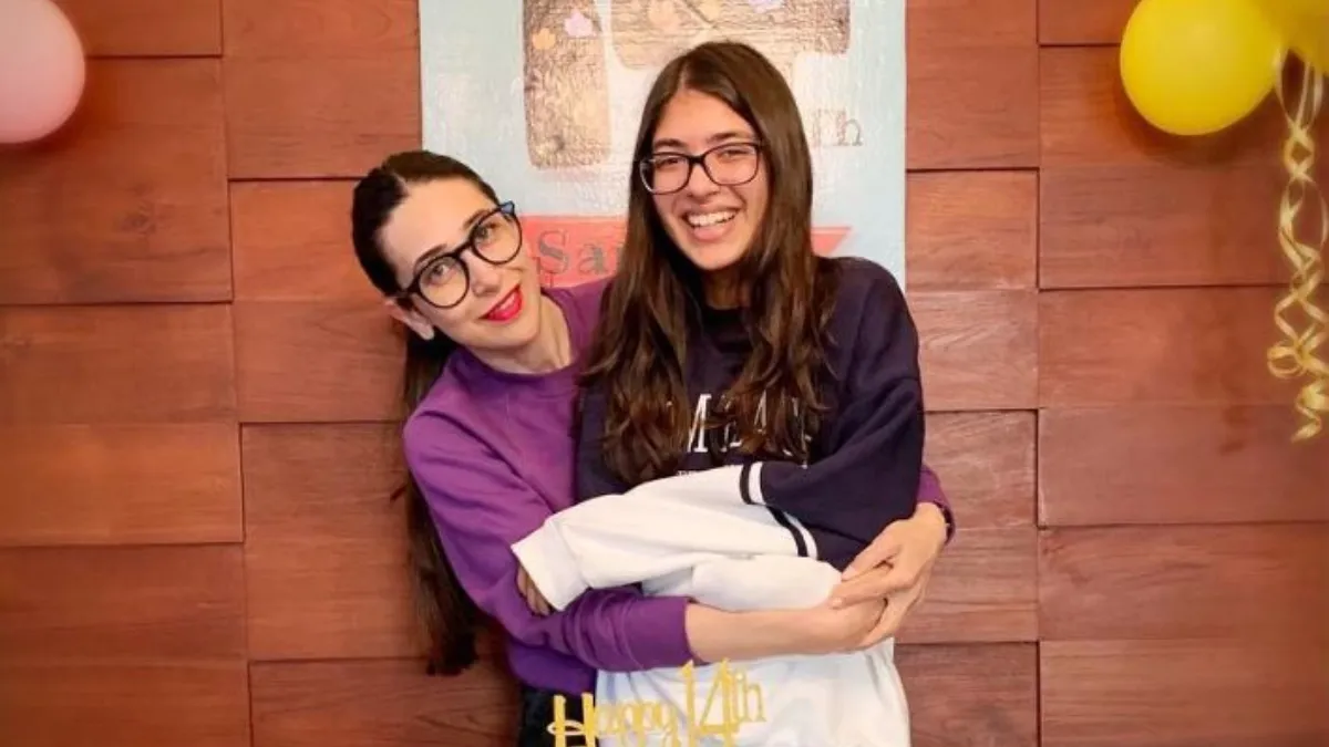 95 ਲੱਖ ਰੁਪਏ ਹੈ Karisma Kapoor ਦੀ ਧੀ Samaira ਦੀ Fees! ਮਤਰੇਈ ਮਾਂ ਨਾਲ ਚੱਲ ਰਿਹੈ ਜਾਇਦਾਦ ਦਾ ਵਿਵਾਦ