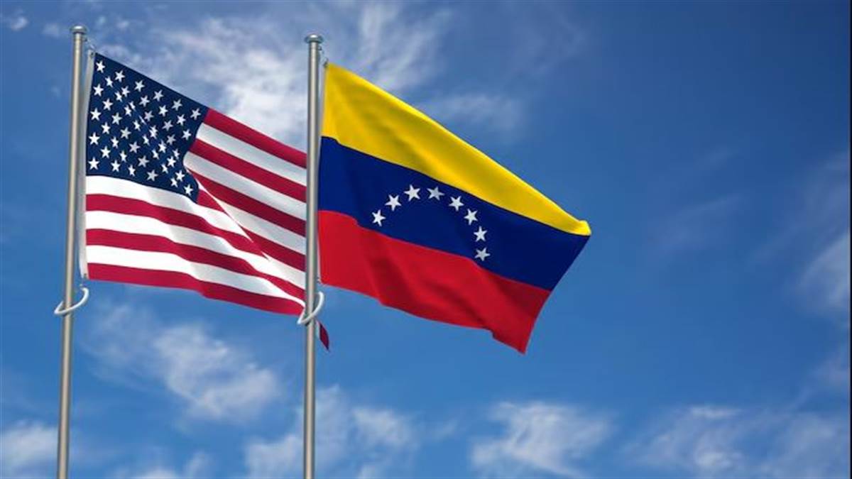 ਅਮਰੀਕਾ ਵੈਨਜ਼ੁਏਲਾ ਦੇ ਵਿਰੋਧ ਦੇ ਬਾਵਜੂਦ ਸਮੁੰਦਰੀ ਜਹਾਜ਼ ਨੂੰ ਆਪਣੇ ਕਿਸੇ ਅਣਦੱਸੇ ਤੇਲ ਟਰਮੀਨਲ ’ਤੇ ਲੈ ਗਿਆ ਹੈ ਤੇ ਕਿਹਾ ਹੈ ਕਿ ਉਹ ਇਸ ਤੇਲ ਤੋਂ ਹੋਣ ਵਾਲੀ ਆਮਦਨ ਨੂੰ ਵੈਨਜ਼ੁਏਲਾ ਅਤੇ ਦੱਖਣੀ ਅਮਰੀਕਾ ਤਰਫ਼ੋਂ ਹੋਣ ਵਾਲੀ ਨਸ਼ਿਆਂ ਦੀ ਤਸਕਰੀ ਨੂੰ ਰੋਕਣ ਲਈ ਵਰਤੋਂ ਵਿਚ ਲਿਆਵੇਗਾ।