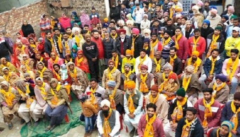 65 families of Sidhana join Akali Dal