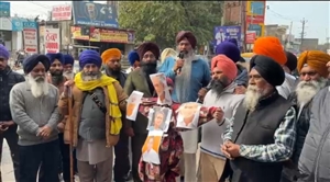 ਸੱਜਣ ਕੁਮਾਰ ਨੂੰ ਬਰੀ ਕਰਨ ਦੇ ਫ਼ੈਸਲੇ ਖ਼ਿਲਾਫ਼ ਸਿੱਖ ਜਥੇਬੰਦੀਆਂ ਵੱਲੋਂ ਖਰੜ ’ਚ ਪ੍ਰਦਰਸ਼ਨ