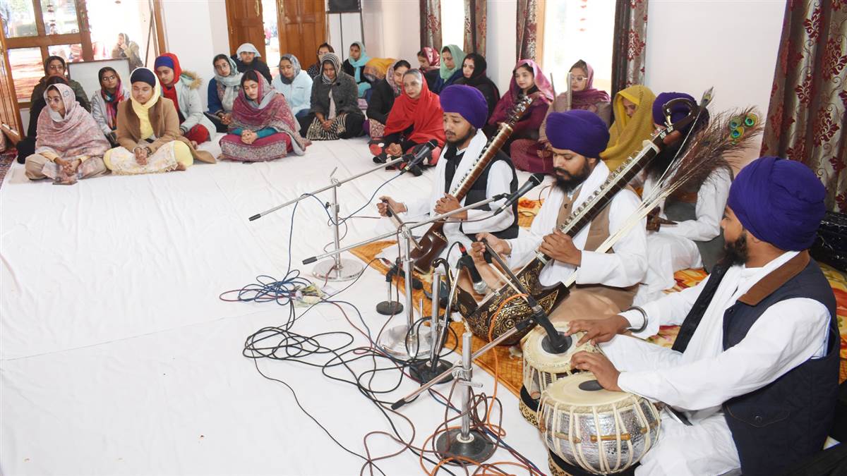 ਦਸਮ ਪਿਤਾ ਦਾ ਪ੍ਰਕਾਸ਼ ਪੁਰਬ ਸ਼ਰਧਾ ਨਾਲ ਮਨਾਇਆ