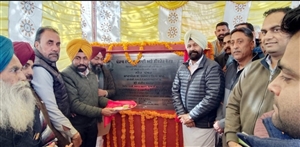 ਵਿਧਾਇਕ ਡਿੰਪੀ ਢਿੱਲੋਂ ਨੇ ਗਿੱਦੜਬਾਹਾ ਸੀਵਰੇਜ ਰਿਪਲੇਸਮੈਂਟ ਦੇ ਕੰਮ ਦੀ ਕੀਤੀ ਸ਼ੁਰੂਆਤ