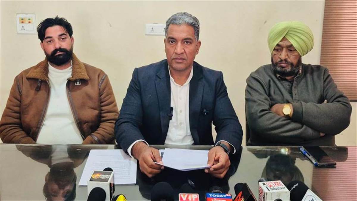 10 ਲੱਖ ਦੇ ਬੀਮੇ ’ਤੇ ‘ਆਪ’ ਪਰਚੀ ਸਿਸਟਮ ਦਾ ਪਹਿਰਾ : ਮੰਗੂਪੁਰ