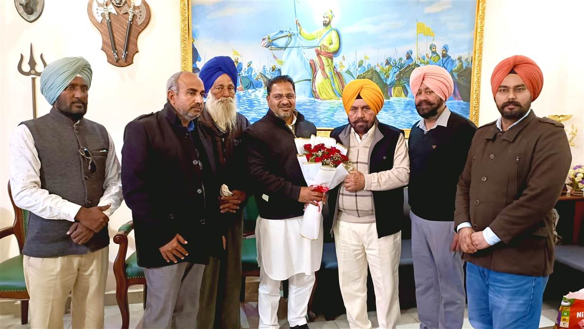 ਹਰ ਪਰਿਵਾਰ ਨੂੰ ਮਿਲੇਗਾ 10 ਲੱਖ ਰੁਪਏ ਤਕ ਦਾ ਕੈਸ਼ਲੈੱਸ ਇਲਾਜ : ਬਰਸਟ