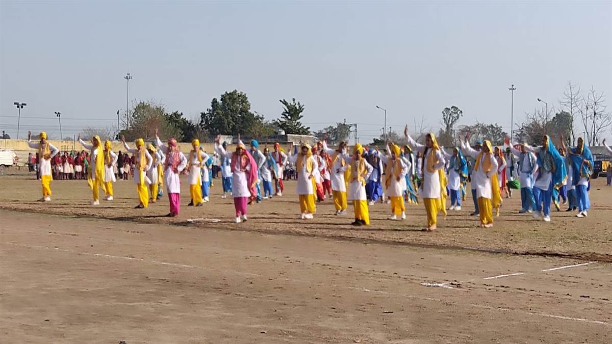ਖੇਡ ਸਟੇਡੀਅਮ ’ਚ ਗਣਤੰਤਰ ਦਿਵਸ ਸਮਾਗਮ ਦੀ ਅੰਤਿਮ ਰਿਹਰਸਲ ਹੋਈ