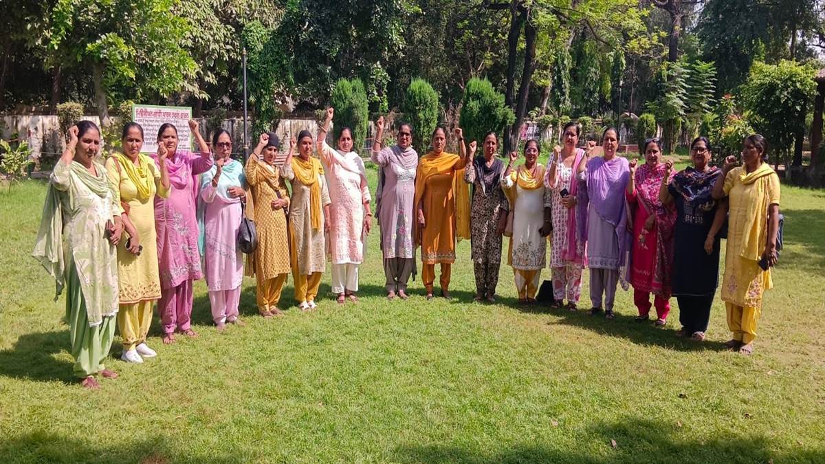 ਪਹਿਲੀ ਮਾਰਚ ਨੂੰ ਕੈਬਨਿਟ ਮੰਤਰੀ ਭਗਤ ਦੇ ਘਰ ਅੱਗੇ ਰੋਸ ਮਾਰਚ ਕਰਨਗੀਆਂ ਆਸ਼ਾ ਵਰਕਰਾਂ