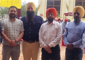 ਅਧਿਆਪਕਾਂ ਨੇ ਆਨ ਲਾਈਨ ਪੇਪਰ ਚੈੱਕ ਕਰਨ ਦਾ ਕੀਤਾ ਵਿਰੋਧ
