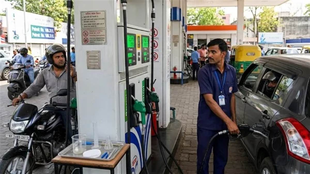 ਪੈਟਰੋਲ ਪੰਪ 'ਤੇ ਲੁੱਟ; ਕੀ ਤੁਹਾਡਾ ਪੈਟਰੋਲ ਵੀ ਚੋਰੀ ਹੋ ਰਿਹਾ ਹੈ? ਇਨ੍ਹਾਂ 4 ਚਲਾਕੀਆਂ ਤੋਂ ਖੁਦ ਨੂੰ ਤੁਰੰਤ ਬਚਾਓ