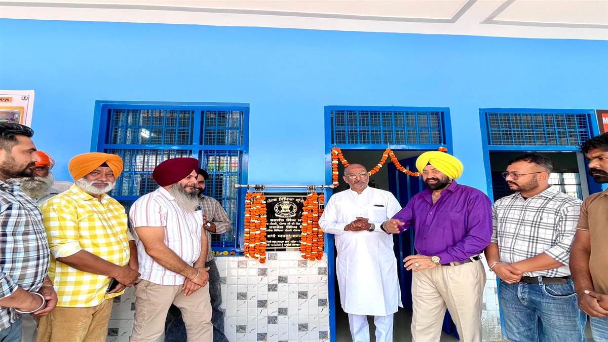 ਸਰਕਾਰ ਸਰਕਾਰੀ ਸਕੂਲਾਂ ਦੇ ਪੱਧਰ ਨੂੰ ਉੱਚਾ ਚੁੱਕਣ ਲਈ ਵਚਨਬੱਧ : ਬੰਦੇਸ਼ਾ