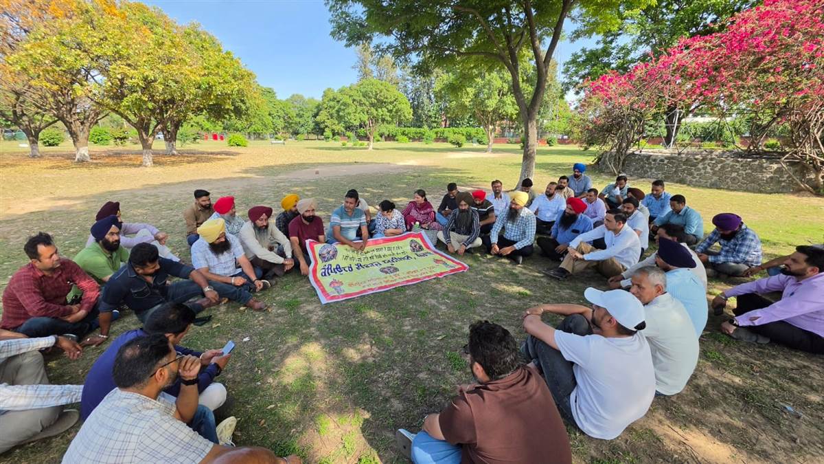 ਕੰਪਿਊਟਰ ਅਧਿਆਪਕ 26 ਨੂੰ ਕਰਨਗੇ ਮੁੱਖ ਮੰਤਰੀ ਦੀ ਰਿਹਾਇਸ਼ ਦਾ ਘਿਰਾਓ