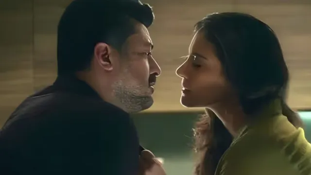 OTT 'ਤੇ ਆਉਂਦੇ ਹੀ ਬੋਲਡ ਹੋਈ ਕਾਜੋਲ, ਤੋੜਿਆ 30 ਸਾਲ ਪੁਰਾਣਾ ਅਸੂਲ; 49 ਸਾਲ ਦੇ ਕੋ-ਸਟਾਰ ਨਾਲ ਲਿਪਲੌਕ ਸੀਨ 'ਤੇ ਤੋੜੀ ਚੁੱਪੀ