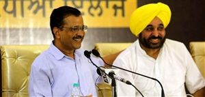 "Brought Tears...": ਭਗਵੰਤ ਮਾਨ ਦੇ ਭ੍ਰਿਸ਼ਟਾਚਾਰ ਵਿਰੋਧੀ ਕਦਮ 'ਤੇ ਅਰਵਿੰਦ ਕੇਜਰੀਵਾਲ ਨੇ ਕੀਤੀ ਤਾਰੀਫ਼