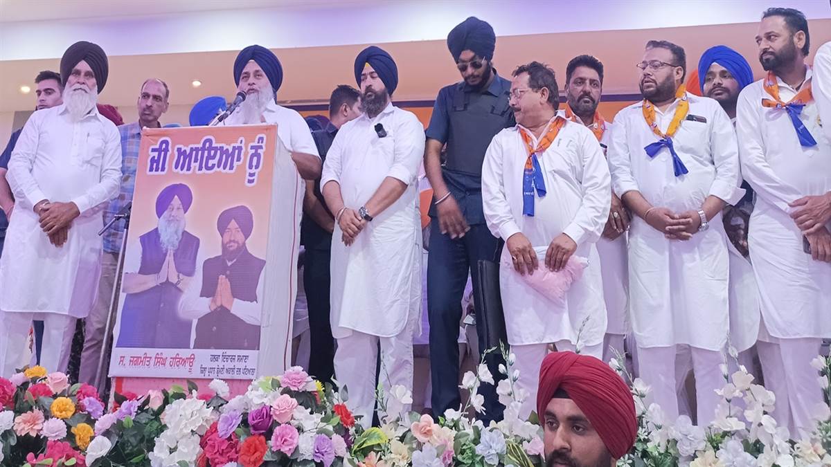 ਸੂਬੇ ’ਚ ਪੰਜਾਬ ਪੁਲਿਸ ਹੀ ਸੁਰੱਖਿਅਤ ਨਹੀਂ : ਬਾਦਲ