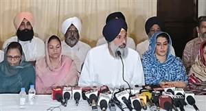 ਪੰਜਾਬ ਸਿਆਸਤ 'ਚ ਨਵਾਂ ਭੂਚਾਲ: ਬਿਕਰਮ ਮਜੀਠੀਆ ਦਾ ਵੱਡਾ ਦਾਅਵਾ, ਭਗਵੰਤ ਮਾਨ ਦੀ ਵੀਡੀਓ ਵਾਲੇ ਮਾਮਲੇ 'ਚ ਅਫ਼ਸਰਾਂ ਦੀ ਮਿਲੀਭੁਗਤ!