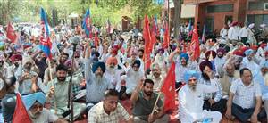 ਮੁਲਾਜ਼ਮਾਂ ਦਾ ਵੱਡਾ ਐਲਾਨ: ਹੁਣ ਸੰਸਦ ਮੈਂਬਰ ਗੁਰਮੀਤ ਸਿੰਘ ਮੀਤ ਹੇਅਰ ਦੀ ਰਿਹਾਇਸ਼ ਦਾ ਕੀਤਾ ਜਾਵੇਗਾ ਘਿਰਾਓ
