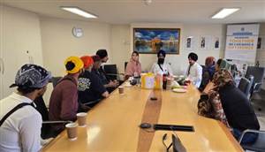 ਯੂਕੇ 'ਚ ਫਸੇ ਨੌਜਵਾਨਾਂ ਨੇ ਜਥੇਦਾਰ ਗੜਗੱਜ ਨਾਲ ਸਾਂਝੇ ਕੀਤੇ ਹਾਲਾਤ, ਵਿਦੇਸ਼ ਜਾਣ ਤੋਂ ਪਹਿਲਾਂ ਏਜੰਟਾਂ ਦੀ ਪੂਰੀ ਜਾਂਚ ਕਰਨ ਦੀ ਅਪੀਲ