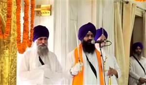 ਸ੍ਰੀ ਅਕਾਲ ਤਖਤ ਸਾਹਿਬ ਵਿਥੇ ਮਨਾਇਆ ਗਿਆ ਮੀਰੀ ਪੀਰੀ ਦਿਵਸ, ਜਥੇਦਾਰ ਗੜਗੱਜ ਨੇ ਸੰਗਤਾਂ ਨੂੰ ਮੀਰੀ ਪੀਰੀ ਦੀਆਂ ਤਲਵਾਰਾਂ ਦੇ ਕਰਵਾਏ ਦਰਸ਼ਨ
