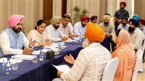 NRI ਪੰਜਾਬੀਆਂ ਲਈ ਵੱਡੀ ਖ਼ਬਰ: 26 ਅਗਸਤ ਨੂੰ ਬਠਿੰਡਾ 'ਚ ਹੋਵੇਗੀ NRI ਮਿਲਣੀ, 7 ਜ਼ਿਲ੍ਹਿਆਂ ਦੇ ਲੋਕ ਰੱਖ ਸਕਣਗੇ ਆਪਣੀਆਂ ਸਮੱਸਿਆਵਾਂ