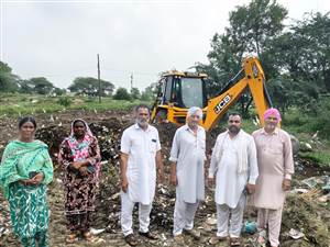 ਪਿੰਡ ਘੱਲ ਕਲਾਂ ਪੱਤੀ ਮਹਿਰ ਵਿਖੇ ਪੰਚਾਇਤ ਵੱਲੋਂ ਸਫਾਈ ਮੁਹਿੰਮ ਜ਼ੋਰਾਂ ’ਤੇ