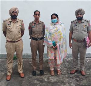 ਦਸ਼ਮੇਸ਼ ਅਕੈਡਮੀ ਦੀ ਪ੍ਰਿੰਸੀਪਲ ਸੋਨੂ ਵਾਲੀਆ ਦੋ ਦਿਨ ਦੇ ਪੁਲੀਸ ਰਿਮਾਂਡ ’ਤੇ