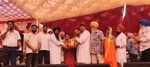 ਪਿੰਡ ਧਮੋਲੀ ਗੁਗਾ ਮਾੜੀ ਕਮੇਟੀ ਨੇ ਕਰਵਾਇਆ ਸੱਭਿਆਚਾਰਕ ਮੇਲਾ