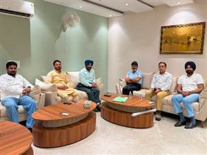 ਮੁਹਾਲੀ 'ਚ ਨਾਜਾਇਜ਼ ਕਬਜ਼ਿਆਂ ਖ਼ਿਲਾਫ਼ 'ਪੰਜਾਬ ਅਗੇਂਸਟ ਕੁਰੱਪਸ਼ਨ' ਨੇ ਖੋਲ੍ਹਿਆ ਮੋਰਚਾ; ਗਮਾਡਾ ਤੇ ਨਿਗਮ ਦੀ ਕਾਰਗੁਜ਼ਾਰੀ 'ਤੇ ਚੁੱਕੇ ਸਵਾਲ