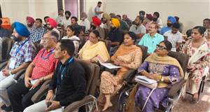 ਪੀਈ ਮੋਬਾਈਲ ਐਪ ਦੀ ਵਰਤੋਂ ਹਰੇਕ ਕਰਮਚਾਰੀ ਲਈ ਜ਼ਰੂਰੀ : ਜੌਲੀ/ਕੋਹਲੀ