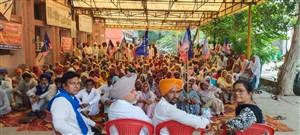 ਕੇਂਦਰ ਸਰਕਾਰ ਗਰੀਬਾਂ ਨੂੰ ਬੇਰੁਜ਼ਗਾਰ ਕਰ ਨਸ਼ਿਆਂ ’ਚ ਡੋਬ ਰਹੀ ਹੈ : ਸਮਾਓਂ