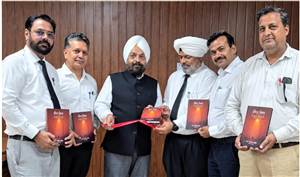 ਕਿਤਾਬਾਂ ਮਨੁੱਖੀ ਸੋਚ ਬਦਲਣ ’ਚ ਅਹਿਮ ਭੂਮਿਕਾ ਨਿਭਾਉਂਦੀਆਂ ਨੇ : ਮਨਜਿੰਦਰ ਸਿੰਘ