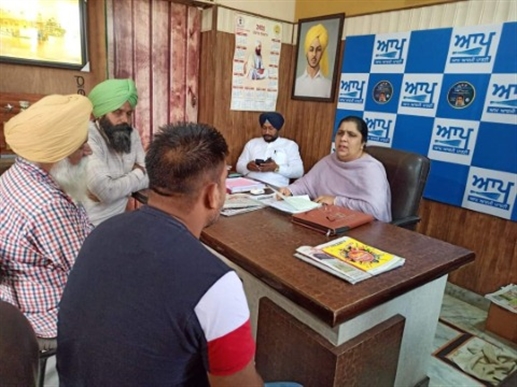 ਅਕਾਲੀ-ਕਾਂਗਰਸੀ ਲੋਕਾਂ ਨੂੰ ਕਰ ਰਹੇ ਗੁਮਰਾਹ : ਮਾਣੂੰਕੇ