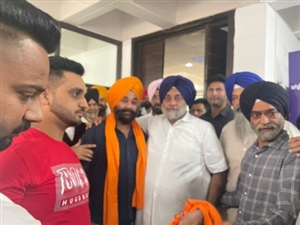 ਇਕਬਾਲ ਦੀ ਪੇ੍ਰਰਨਾ ਨਾਲ ਰਿੱਚੀ ਅਕਾਲੀ ਦਲ 'ਚ ਸ਼ਾਮਲ