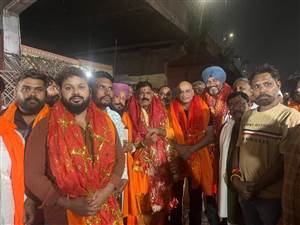 ਵਿੱਕੀ ਤੁਲਸੀ ਦੀ ਅਗਵਾਈ ਹੇਠ ਸ਼ੋਭਾ ਯਾਤਰਾ ਦਾ ਸਵਾਗਤ