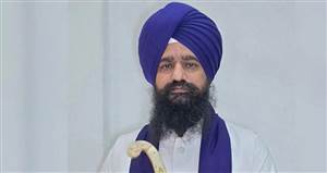 ਨਾਰਵੇ ਦੇ ਪੰਜਾਬੀ ਸਕੂਲ 'ਚ ਪਹੁੰਚੇ ਗਿਆਨੀ ਕੁਲਦੀਪ ਸਿੰਘ ਗੜਗੱਜ, ਬੱਚਿਆਂ ਨੂੰ ਸਿੱਖ ਇਤਿਹਾਸ ਤੇ ਮਾਂ-ਬੋਲੀ ਨਾਲ ਜੁੜਨ ਦਾ ਦਿੱਤਾ ਸੁਨੇਹਾ