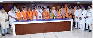 UPSC ’ਚ ਸਫ਼ਲ 11 ਸਿੱਖ ਵਿਦਿਆਰਥੀਆਂ ਦਾ SGPC ਵੱਲੋਂ ਇਕ-ਇਕ ਲੱਖ ਰੁਪਏ ਨਾਲ ਸਨਮਾਨ