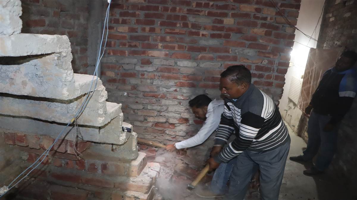 ਨਿਗਮ ਤੇ ਪੁਲਿਸ ਦਾ ਸਾਂਝਾ ਐਕਸ਼ਨ, ਨਸ਼ਾ ਸਮੱਗਲਰ ਦੀ ਗੈਰਕਾਨੂੰਨੀ ਇਮਾਰਤ ਢਾਹੀ