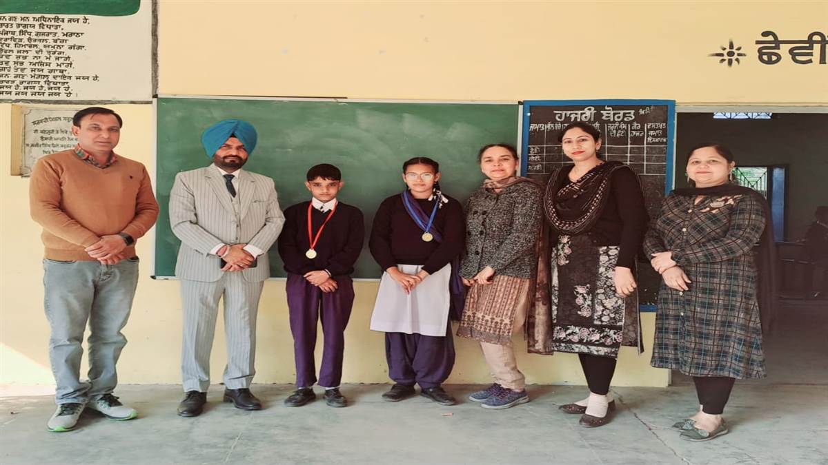 ਬਲਾਕ ਸਾਇੰਸ ਪ੍ਰਦਰਸ਼ਨੀ 'ਚ ਸਕੂਲ ਨੈਣੋਵਾਲ ਜੇਤੂ