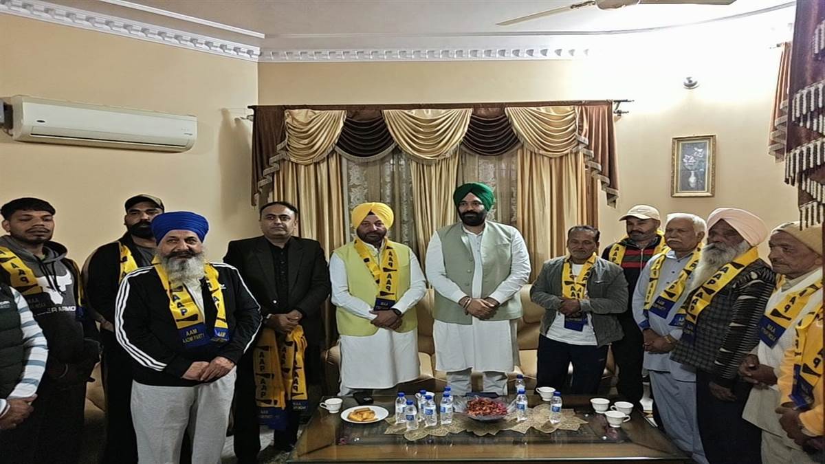 ਕਾਂਗਰਸੀ ਸਰਦੂਲ ਧਾਲੀਵਾਲ ਸਾਥੀਆਂ ਸਮੇਤ ਆਪ ’ਚ ਗਏ