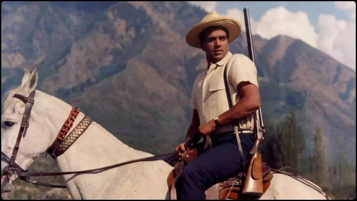 ਸਰਕਾਰੀ ਸਕੂਲ ਤੋਂ ਪੜ੍ਹਾਈ ਤੇ ਖੇਤਾਂ 'ਚ ਟ੍ਰੈਕਟਰ...ਧਰਮਿੰਦਰ ਦਾ ਟਿਊਬਵੈੱਲ ਆਪਰੇਟਰ ਤੋਂ ਸੁਪਰ ਸਟਾਰ ਬਣਨ ਦਾ ਸਫ਼ਰ