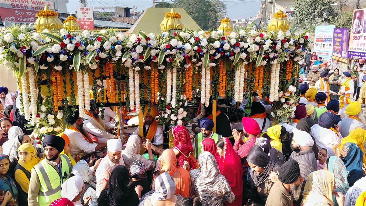 ਸ਼ਹੀਦੀ ਜੋੜ ਮੇਲ ਨੂੰ ਸਮਰਪਿਤ ਸਜਾਇਆ ਨਗਰ ਕੀਰਤਨ