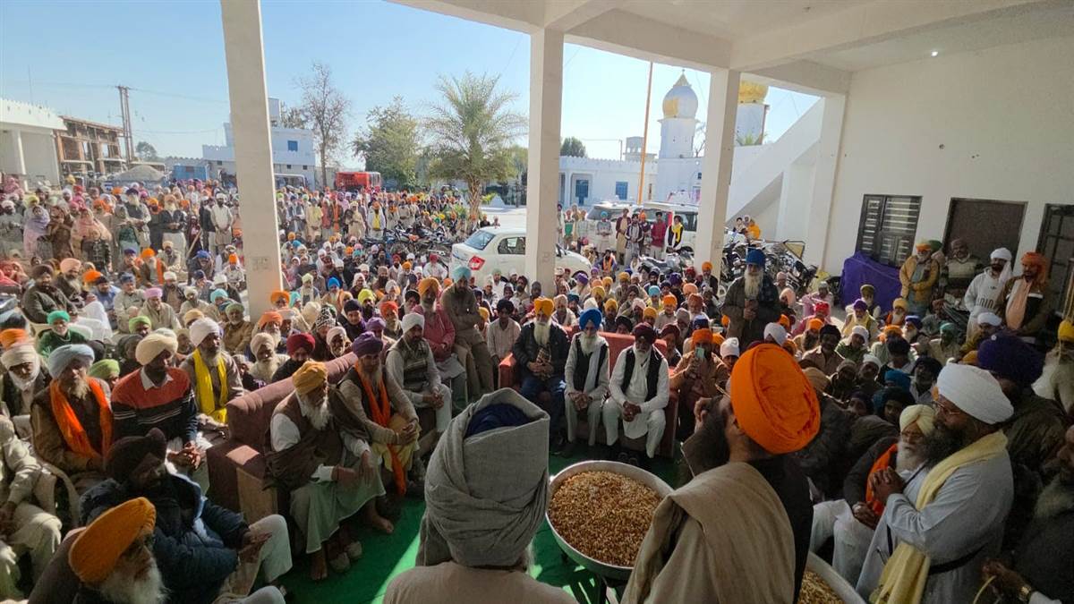 ਗੁਰਦੁਆਰਾ ਦਾਦੂ ਸਾਹਿਬ ਦੇ ਲੰਗਰ ਹਾਲ ’ਤੇ ਪਾਇਆ ਲੈਂਟਰ