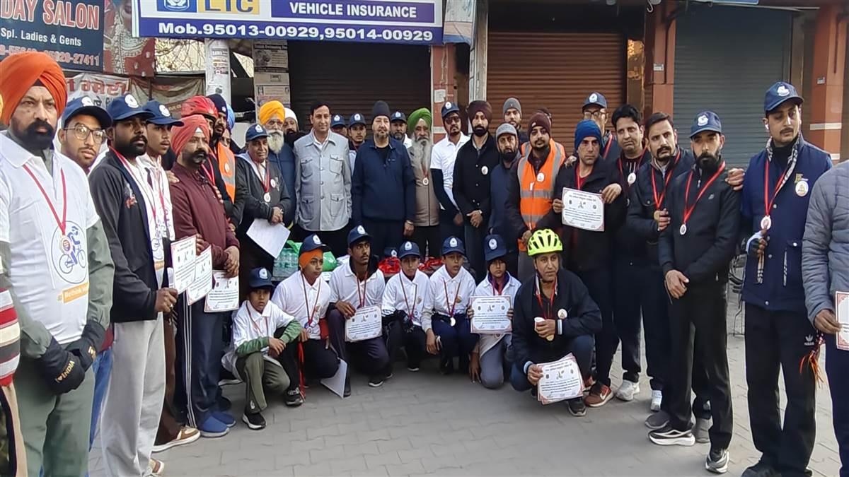 ਸਾਈਕਲ ਰੈਲੀ ਕੱਢ ਕੇ ਗਲੀਆਂ ਤੇ ਬਾਜ਼ਾਰਾਂ ’ਚ ਦਿੱਤਾ ਸੜਕ ਸੁਰੱਖਿਆ ਦਾ ਸੰਦੇਸ਼