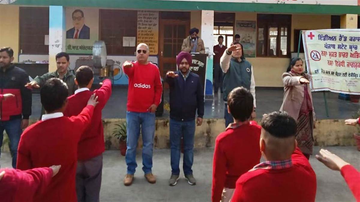 ਨਸ਼ਾ ਕਰਨ ਵਾਲਾ ਵਿਅਕਤੀ ਅਗੇਤੀ ਮੌਤ ਨੂੰ ਦਿੰਦੈ ਸੱਦਾ : ਚਮਨ ਸਿੰਘ