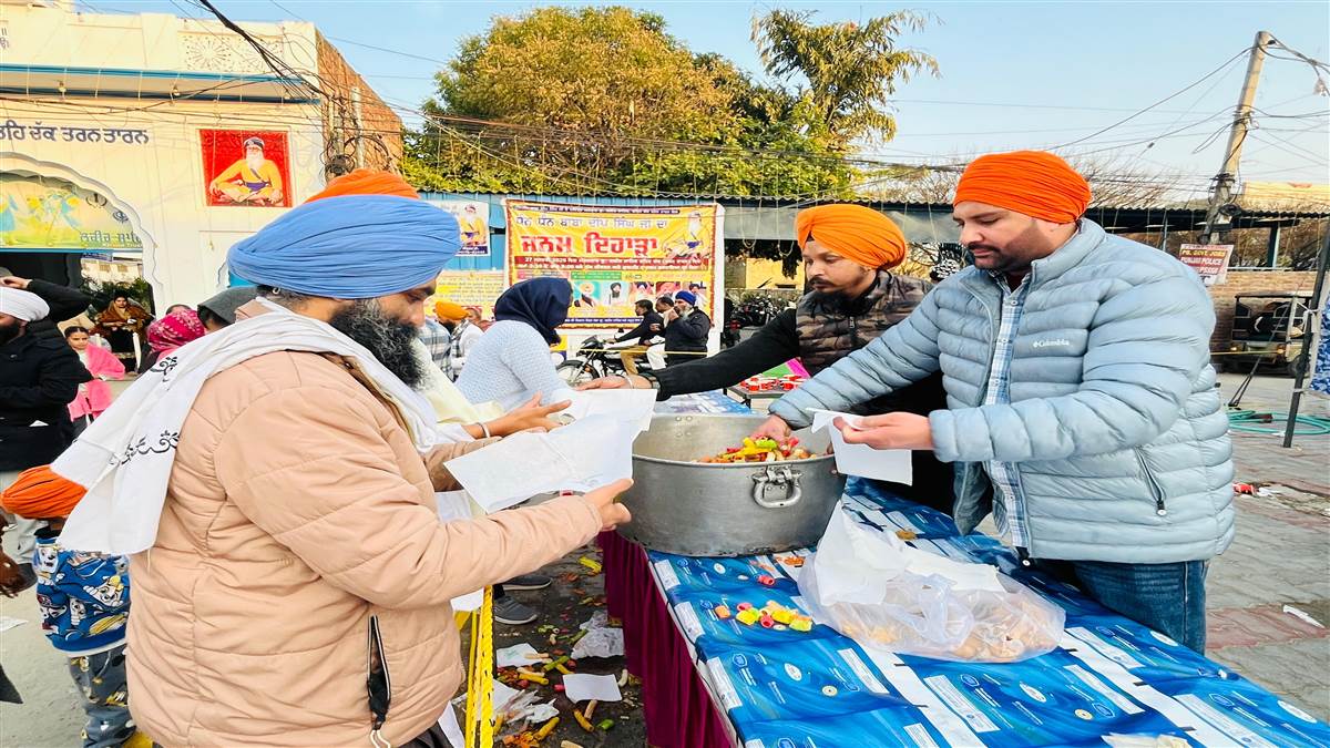 ਗੁਰਦੁਆਰਾ ਸ੍ਰੀ ਲਕੀਰ ਸਾਹਿਬ ’ਚ ਸ਼ਰਧਾ ਨਾਲ ਹੋਇਆ ਹਫਤਾਵਾਰੀ ਚੁਪਹਿਰਾ ਸਮਾਗਮ