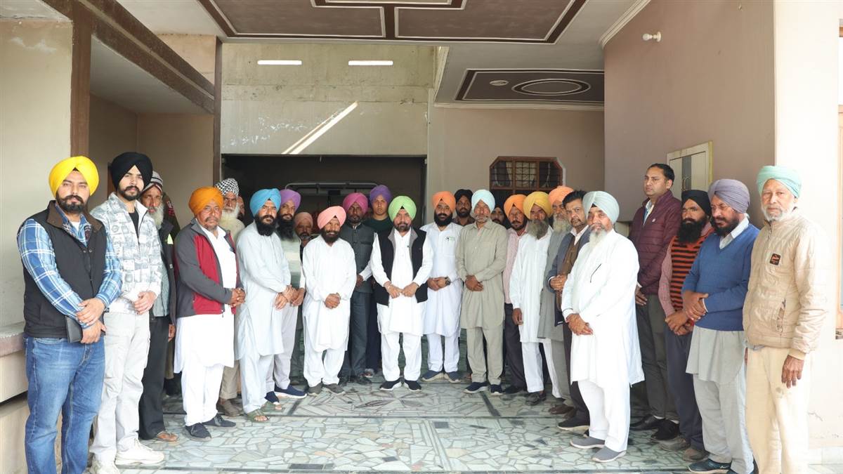 ਸਰਕਾਰ ਲੋਕਾਂ ਨਾਲ ਕੀਤੇ ਵਾਅਦਿਆਂ ਨੂੰ ਕਰ ਰਹੀ ਪੂਰਾ : ਬਰਸਟ