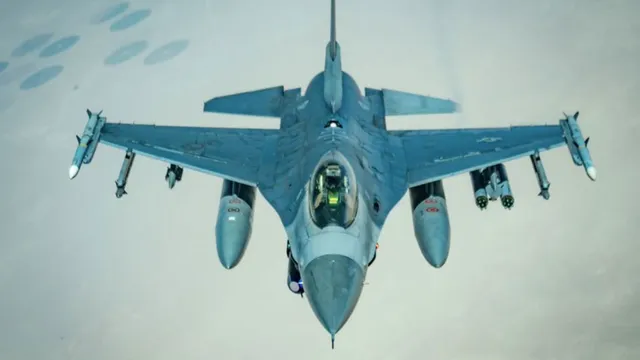 ਕੀ ਟਰੰਪ ਨੇ ਬਣਾ ਲਿਆ ਈਰਾਨ 'ਤੇ ਹਮਲੇ ਦਾ ਪਲਾਨ? ਅਚਾਨਕ ਇਜ਼ਰਾਈਲ ਭੇਜੇ F-22 ਲੜਾਕੂ ਜਹਾਜ਼