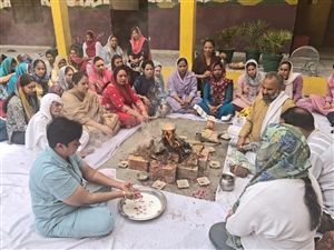 ਨਵੇਂ ਵਿੱਦਿਅਕ ਸੈਸ਼ਨ ਦੀ ਸ਼ੁਰੂਆਤ ਮੌਕੇ ਹਵਨ ਯੱਗ